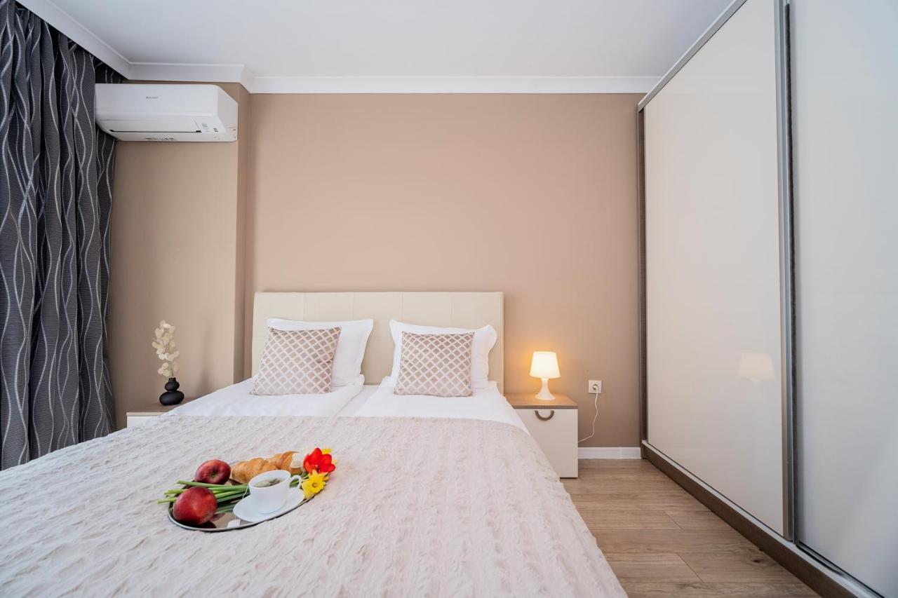 Comfy Luxury Center Apartment Varna Luaran gambar